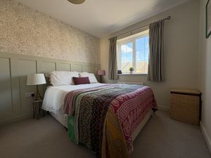 Photo 4- click for photo gallery